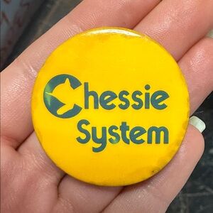 Vintage Chessie System Railroad Yellow Button pin jewelry